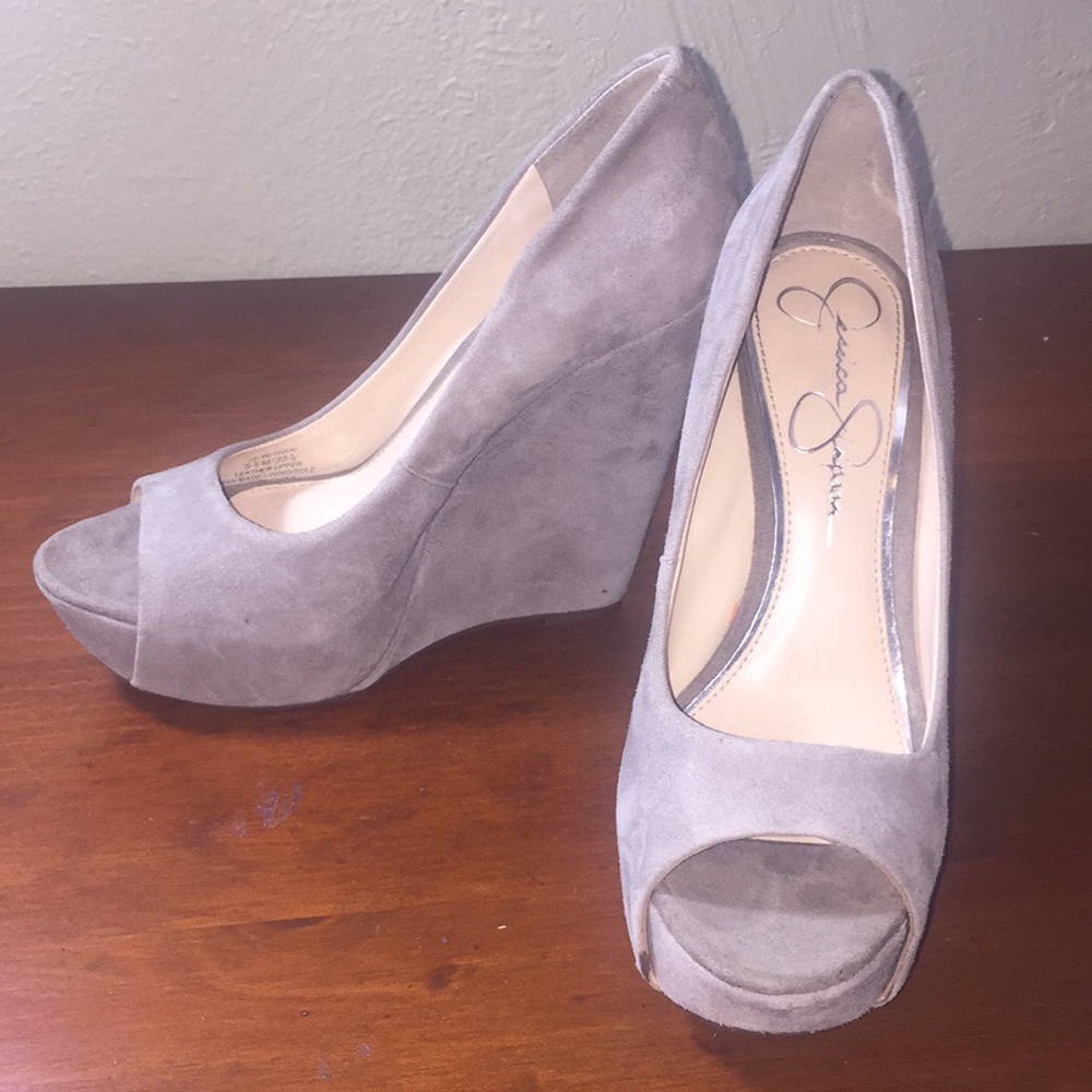 💓Cute Suede Wedge Heels! Good Condition!